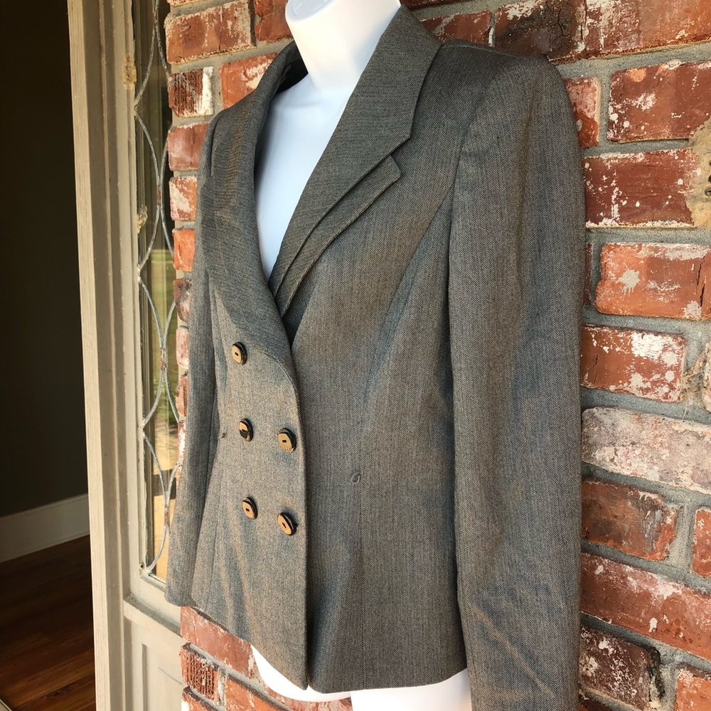 Tahari double breasted blazer size 6 - Picture 2 of 8